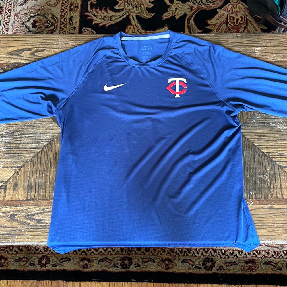 Men’s Nike Dri-Fit MLB “Twin’s” Long Sleeve Shirt Performance Apparel